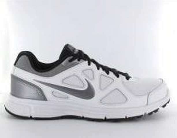 Nike Sportschuhe Restposten